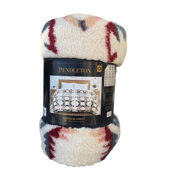 Pendleton Other - Pendleton White Sands Beige Southwest Aztec Fleece Blanket-QUEEN 98" X 92"-NEW!